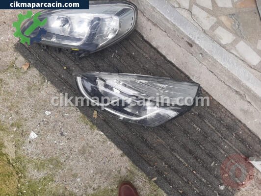 Renault Clio Far çıkma parça