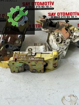 Ford Focus Sağ Arka Kapı çıkma parça