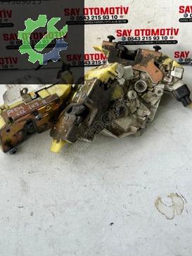 XS41-A26412-EH FORD FOCUS SAG SOL ARKA KAPI KLİDİ ORJ ÇIKMA