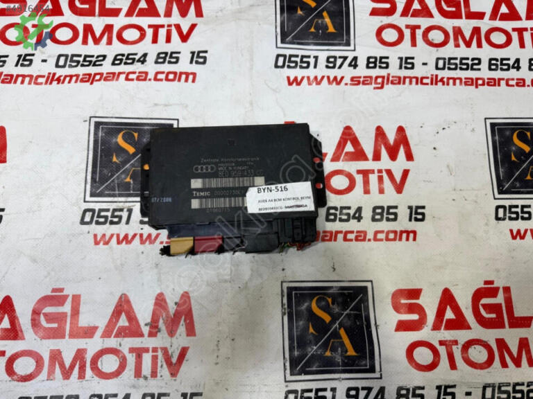 Audi A4 Beyni çıkma parça