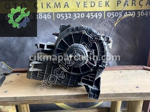 Toyota Avensis Kalorifer Motoru 016070-0030 çıkma parça