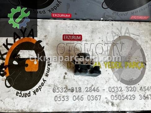 Dacia Sandero ABS Beyni (Modül) 476600188R çıkma parça