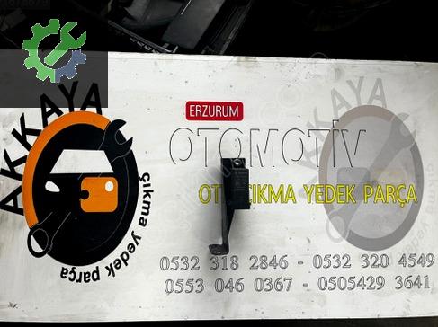 Mitsubishi L200 Röle 0281003069 çıkma parça