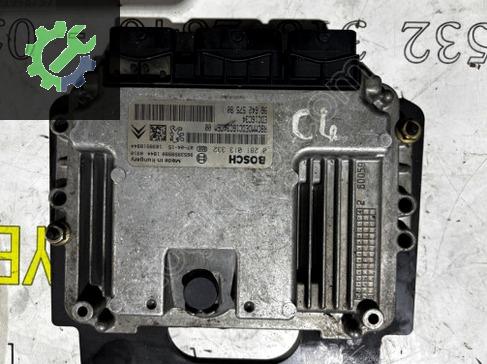 Citroen C4 Motor Beyni 0281013332 çıkma parça