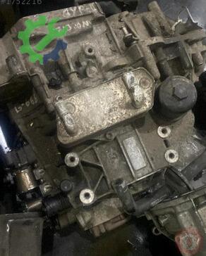 Volkswagen Golf Şanzıman Komple 02E300043K çıkma parça