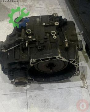 Volkswagen Caddy Şanzıman Komple 02E300052A çıkma parça