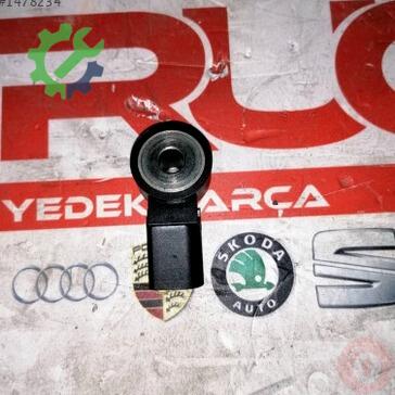 Audi A3 Vuruntu Sensörü 030905377D çıkma parça