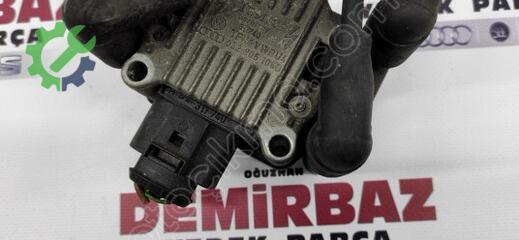 Skoda Octavia Ateşleme Bobini 032905106B çıkma parça