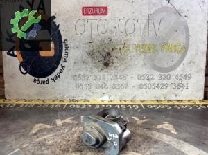 038128063J SEAT CORDOBA-İNCA 1.9-2.0 SDI-TDI Çıkma Gaz Kelebeği