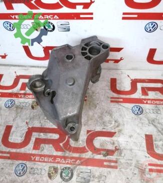 Volkswagen Golf 038199207H çıkma parça