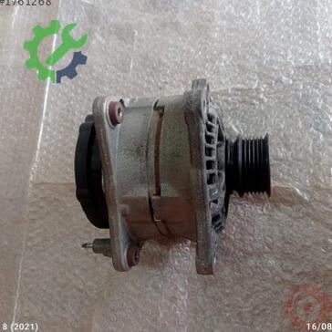 Volkswagen Golf Şarj Dinamosu 037903025E çıkma parça