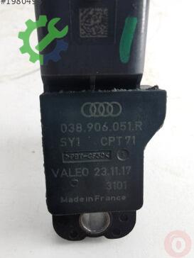 Volkswagen Golf Emme Manifoldu 038906051R çıkma parça