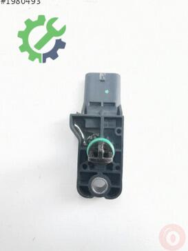 Volkswagen Golf Emme Manifoldu 038906051R çıkma parça