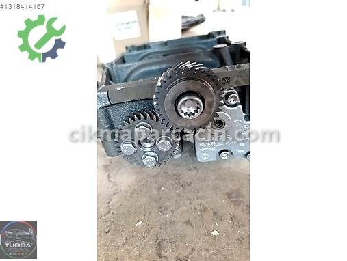 Audi A4 Yağ Pompası 03L103295F çıkma parça