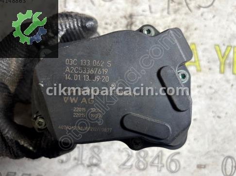 Volkswagen Passat Gaz Kelebeği 03C133062T çıkma parça