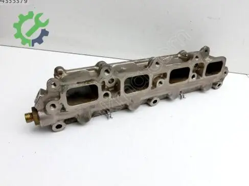 Volkswagen Golf Emme Manifoldu 03C133202AQ çıkma parça