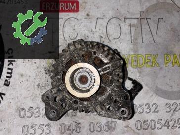 Audi A4 Şarj Dinamosu 03C903023B çıkma parça