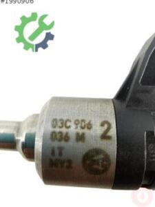 Volkswagen Golf Orijinal Çıkma Enjektör 03C906036M