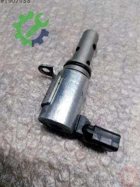 Skoda Octavia Eksantrik Sensörü 03C906455A çıkma parça