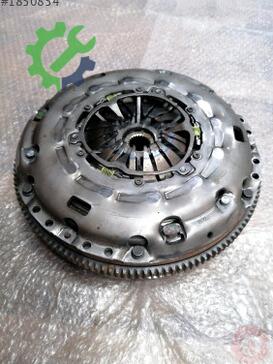 Audi A3 Volant 03L105266AD çıkma parça