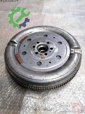 Audi A3 Volant 03L105266AD çıkma parça
