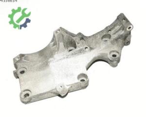 Çıkma Volkswagen Golf Motor Braketi 03G903143A