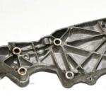 Çıkma Volkswagen Golf Motor Braketi 03G903143A