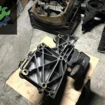 03G903143A Golf Caddy Passat Alternatör Braketi Orijinal