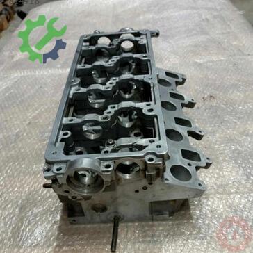 Audi A6 Silindir Kapağı 03L103351F çıkma parça
