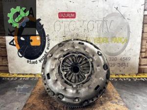 03L105266 DK-AG-CH VW AMAROK 2.0 TDI MANUEL VOLANT