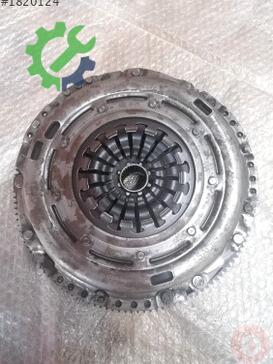 Volkswagen Golf Volant 03L105266BK çıkma parça