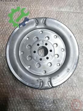 Volkswagen Transporter Volant 03L105266DQ çıkma parça