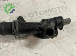 03L121132AC Termostat Su Flanşı Audı A4 -A5-A6-A7-Q5  2.0 Tdı