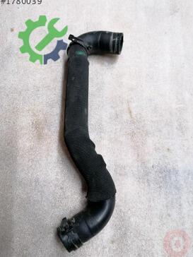Audi A6 Intercooler 03L122157F çıkma parça