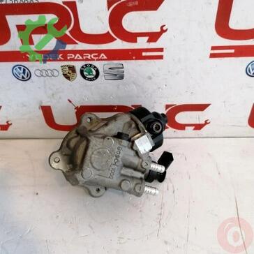 Audi A4 Yakıt Pompası 03L130755AC çıkma parça