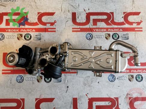 Volkswagen Passat EGR Valfi 03L131512CF çıkma parça