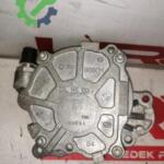 Çıkma Volkswagen Passat Vakum Pompası 03L145100F