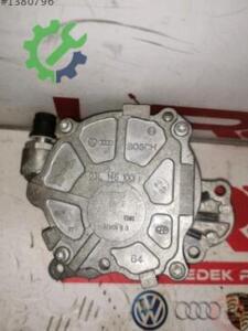 Çıkma Volkswagen Passat Vakum Pompası 03L145100F