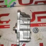 Çıkma Volkswagen Passat Vakum Pompası 03L145100F