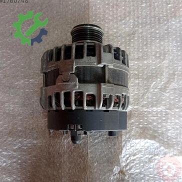 Volkswagen Passat Şarj Dinamosu 03L903024F çıkma parça