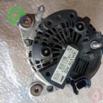 Volkswagen Passat Orijinal Çıkma Şarj Dinamosu 03L903023F