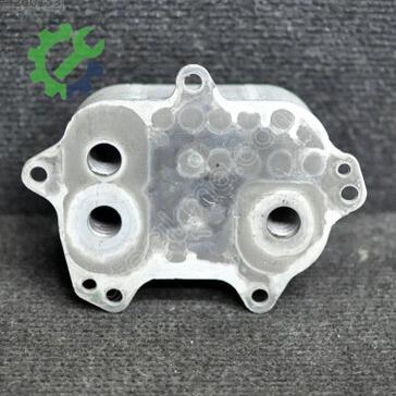 Volkswagen Golf Yağ Soğutucu 03N117021A çıkma parça