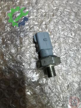 Volkswagen Passat Direksiyon Basınç Müşürü 03N919081 çıkma parça