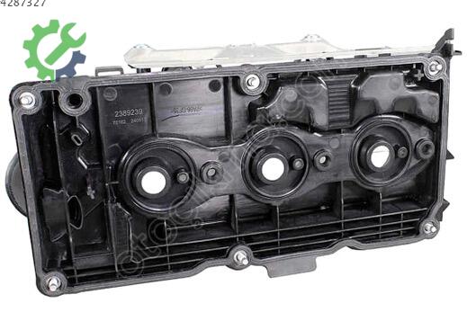 Volkswagen Polo Külbütör Kapağı 03P103469A çıkma parça