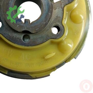 Volkswagen Polo Eksantrik Mili 03P109236 çıkma parça