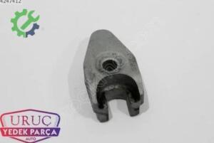 Volkswagen Polo Orijinal Çıkma Motor Braketi 03P130216