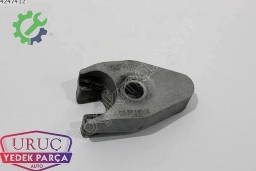 Volkswagen Polo Motor Braketi 03P130216 çıkma parça