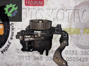 0445010089-9651844380 FORD C-MAX 1.6 TDCI Orijinal mazot Pompası
