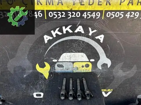 BMW 3 Serisi Enjektör 04451100616 çıkma parça
