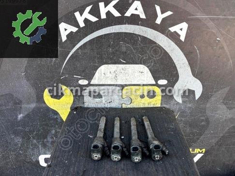 BMW 3 Serisi Enjektör 04451100616 çıkma parça